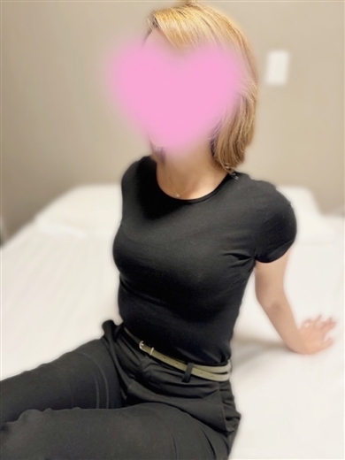 沖縄素人図鑑 outcall escort service RIINA