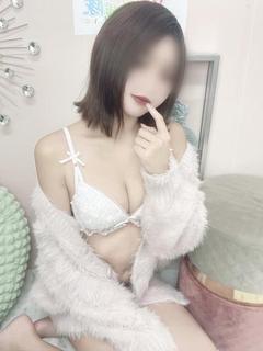 アロマチェッキーナ　博多店 エステ(出張)・アロマ NARUMI