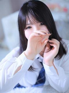 えま　黒髪正統派アイドル♡