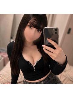 凛(リン)
