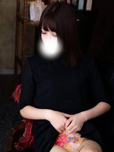 まゆ【ルビー】