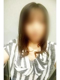 綾瀬さんの妻