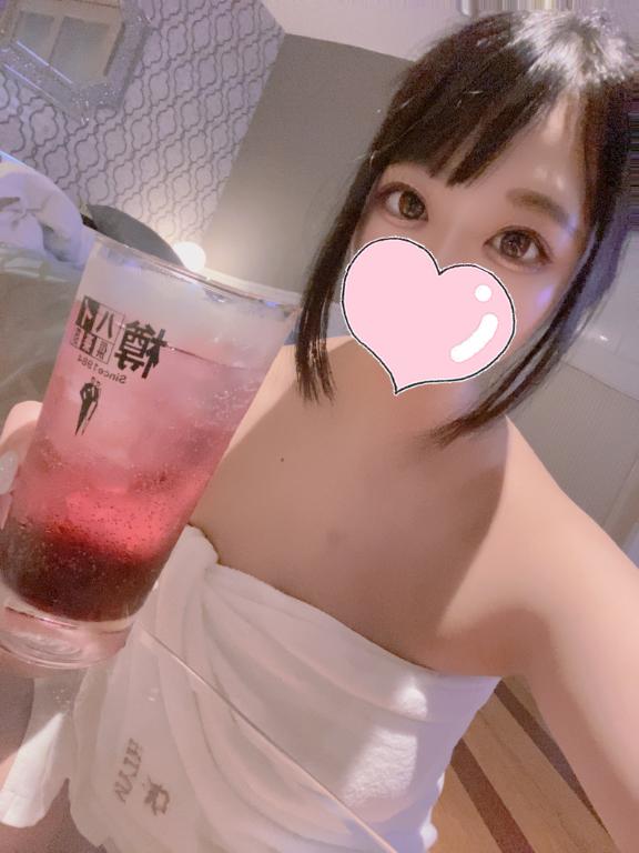 平日の夜から🤍