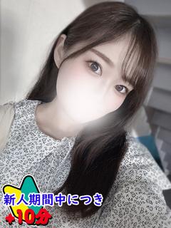 まなみ☆透き通った白肌美人