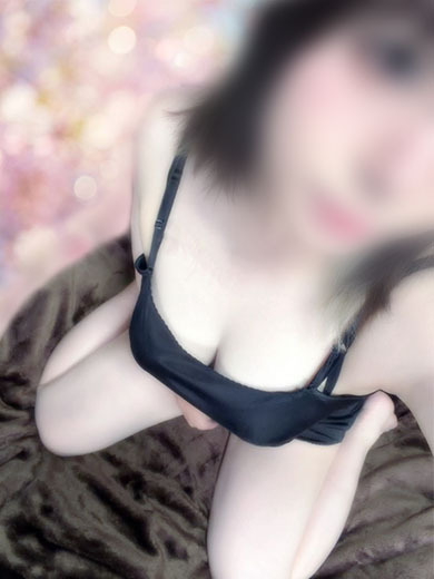 佐世保人妻デリヘル「デリ夫人」 上門服務 SUI