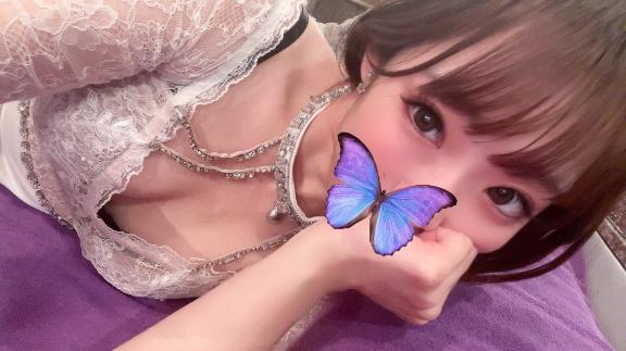 🆕💇♀️✂️