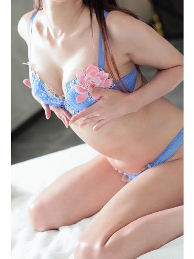 人妻王～オプション使いたい放題～ outcall escort service ITSUKI