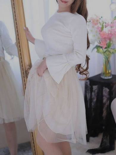 人妻王～オプション使いたい放題～ 上門服務 HIKARU