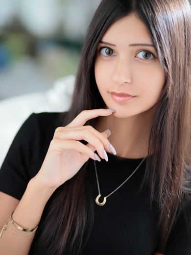 【福岡デリヘル】20代・30代★博多で評判のお店はココです！ 데리헤루 RIONA