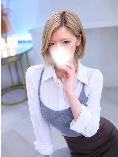 ViViーHAKATAー デリヘル MOMO