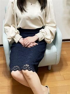 新人まなみ