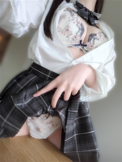 ＆　Ｅssence（アンドエッセンス） デリヘル AYASE