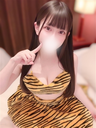 ＆　Ｅssence（アンドエッセンス） 上門服務 YUYU