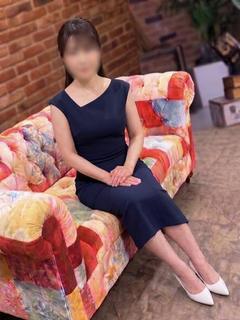 ラブラボ デリヘル AYAME 体験 未経験 Ｍ 素人 可愛 ERO 巨乳 美女 美脚 美尻 人妻 奥様 若妻 清楚 小柄 長身 主婦 細身 幼妻 綺麗