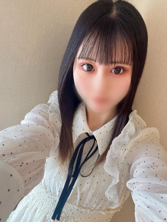 はじめまして‎𖤐 ̖́-‬