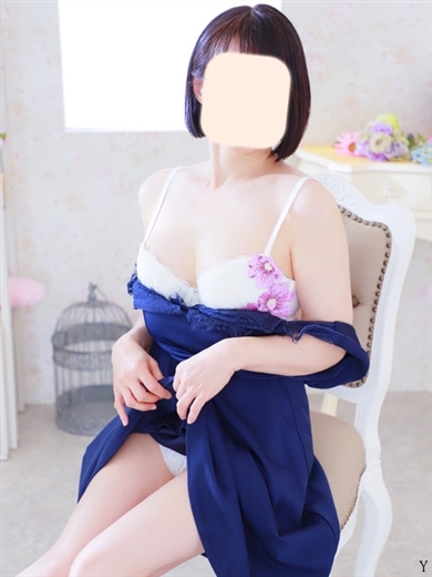 アラフォーna奥様 アラフィフna奥様（埼玉ハレ系） erotic massage service parlor KATAOKAMIHO