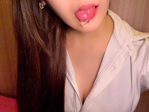 ねぇ…