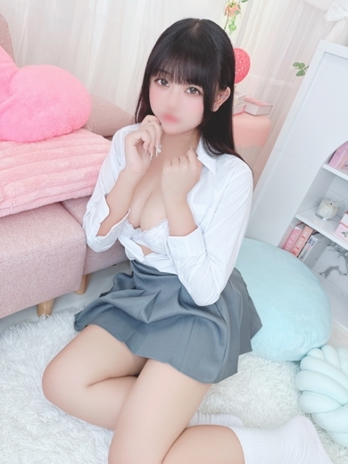 E+アイドルスクール大宮店 デリヘル UMI