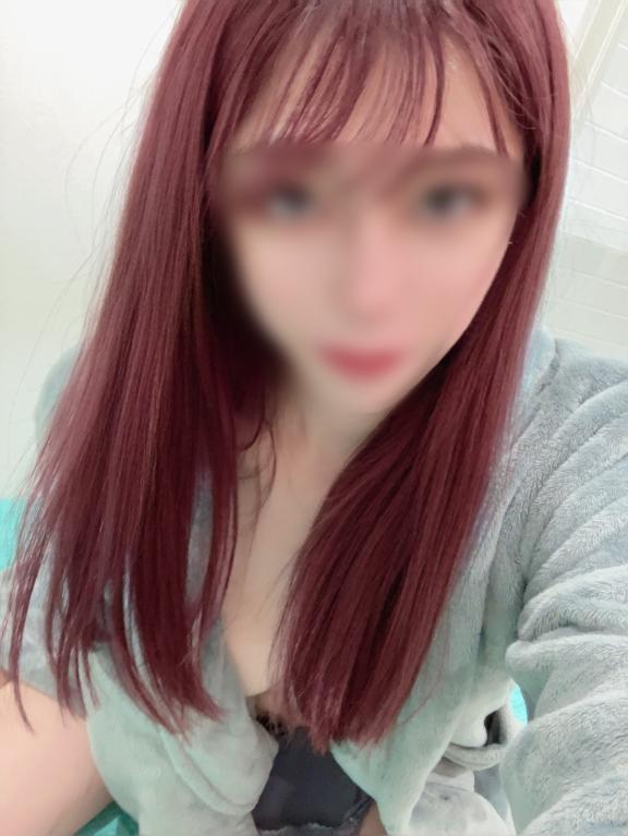 お部屋にいる〜❕