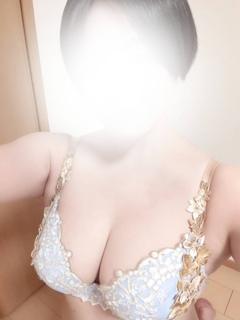 つきの