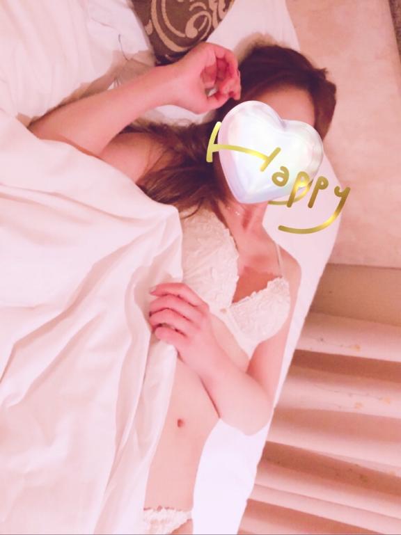 本日出勤中です😘