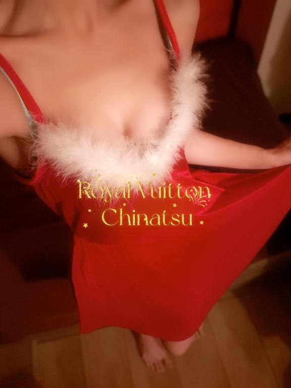 Royal Vuitton Chinatsu