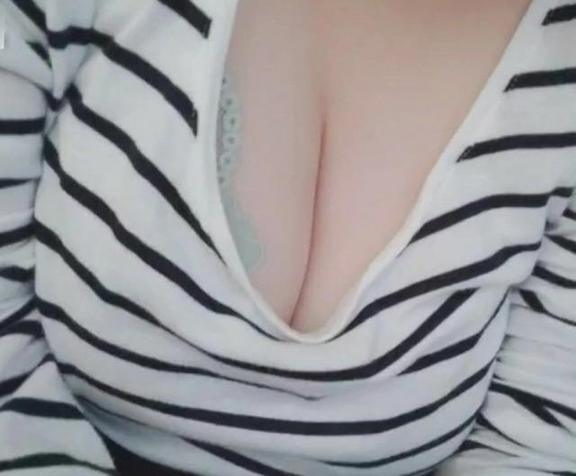 待機中♡
