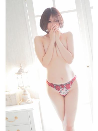 大宮至極のエステ～大人のアロマ～ nuru massage Service outcall AKI