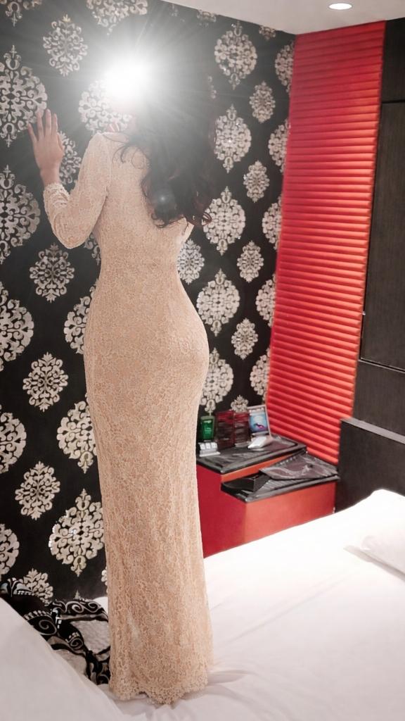 密室で、今日はもっと…🩷