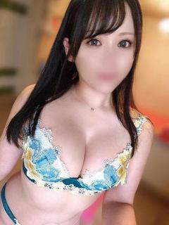 花咲ななみ