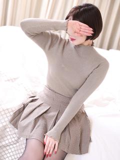 愛して人妻　西三河店 デリヘル YURI