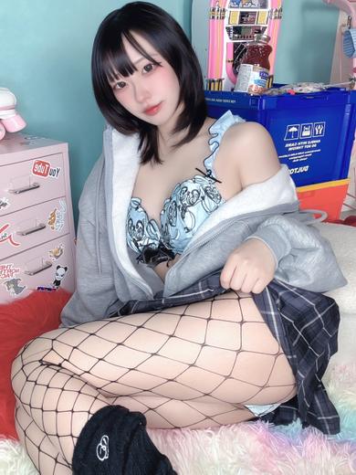 甘サド美少女、お貸しします。名古屋錦店〜E＋Group〜 erotic massage service parlor IZU