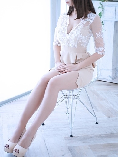 グランドオペラ名古屋 outcall escort service HITOMI