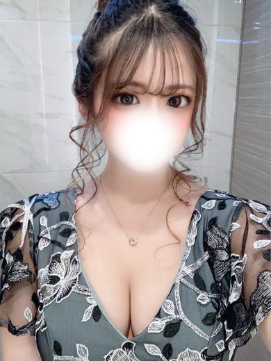 GOLD again 安城店 デリヘル YUINA