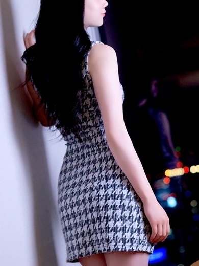 麗奈NAGOYA デリヘル SHIRASE MIREI