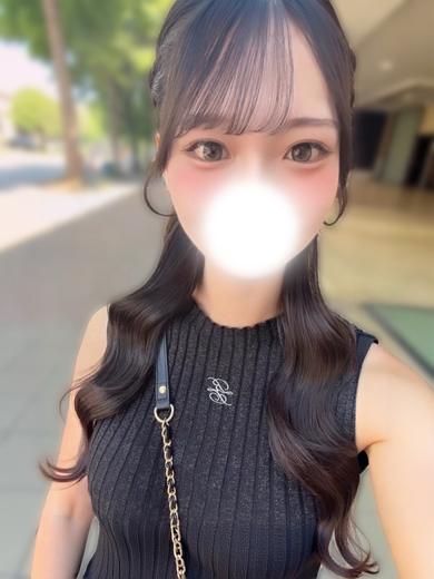 WHITE again デリヘル HINA
