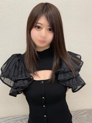   YUURI