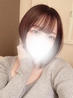 愛嬌抜群のモデル系美女まみちゃん