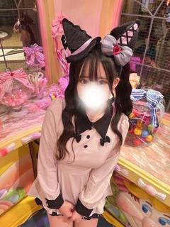 爆乳元アイドルなぎさちゃん