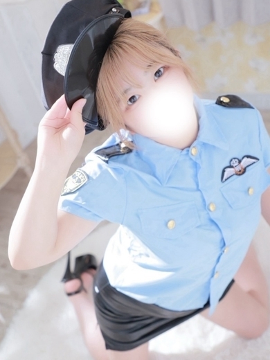 ドルフィン郡山 外送茶 MINA