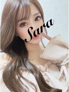 夏生　紗羅（美形、スレンダー）