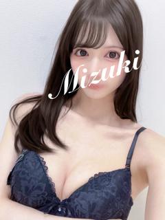 秋野　美月　（正統派美人）