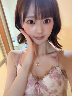 E33