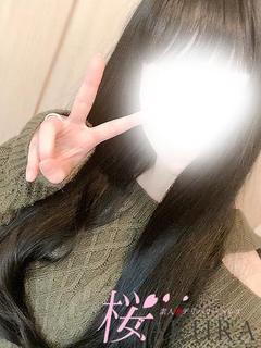 3/5 業界未経験の素人美女妻！