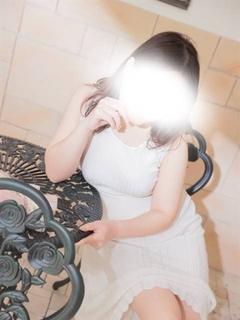 夜間飛行 上門服務 EMIRI