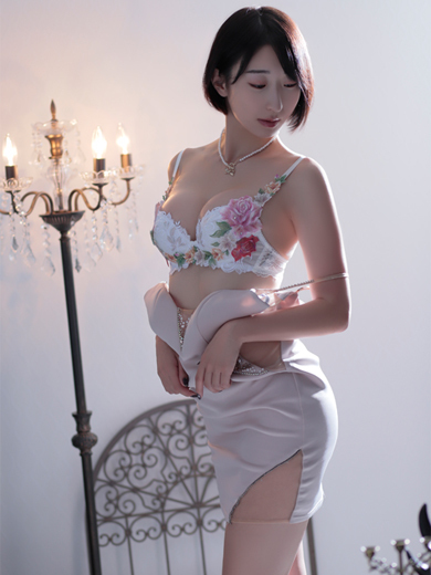 (東京)Tokyo Adult Entertainment 上门服务 NIKUMANCHAN（Gold）