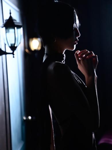 (東京)Tokyo Adult Entertainment outcall escort service ROBIN【ROBIN】