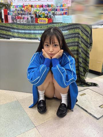 女子マネ