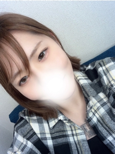 バタフライ立川 上門服務 MOMO