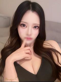 愛咲ここ